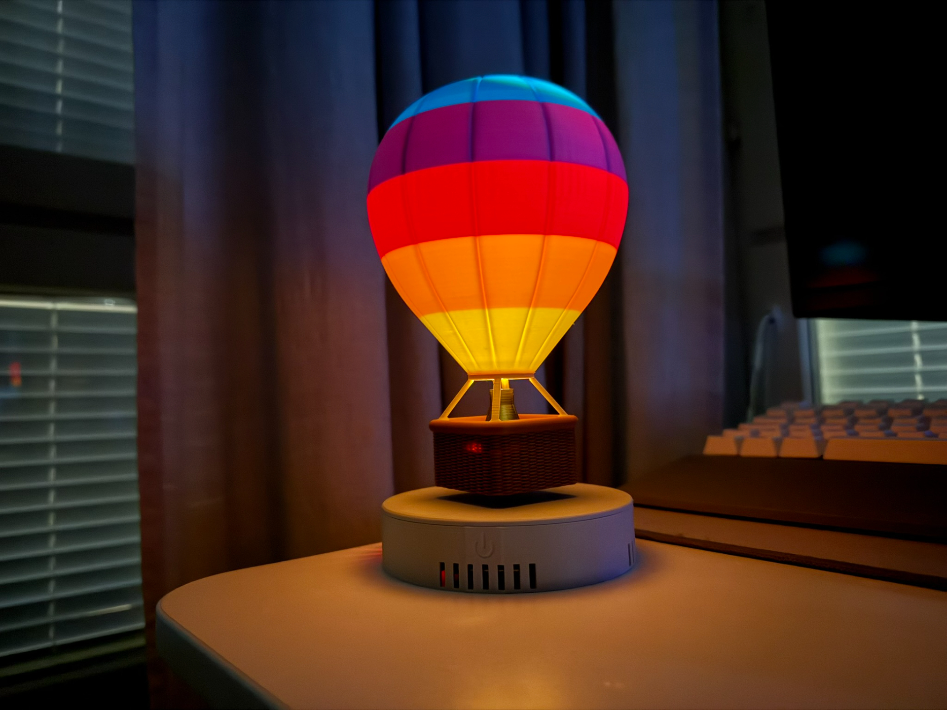 Hot Air Balloon Lamp